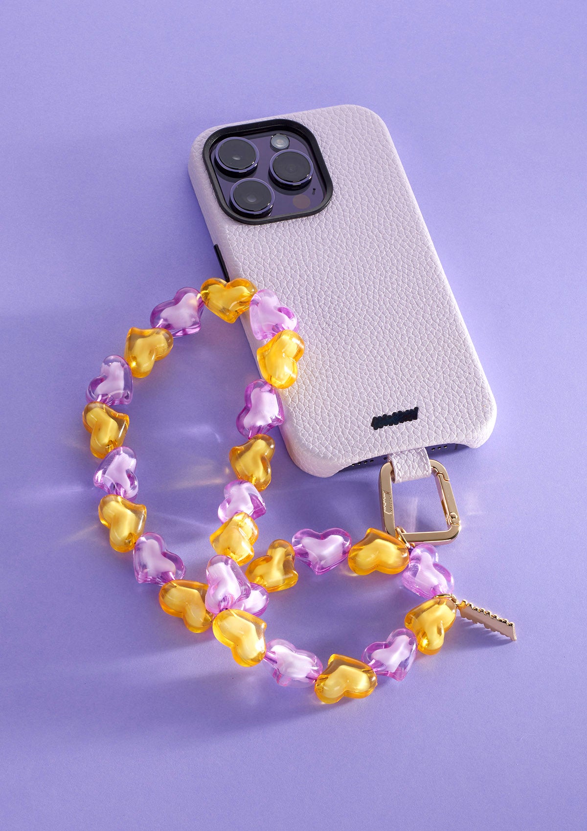 Cover iPhone 14 Pro Max Palette Untags in colore lilla con Phone Strap Personalizzabile e Strap Glossy Hearts