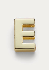 Vista frontale del Charm Untags Lettera E, in metallo dorato, per Phone Strap Personalizzabile